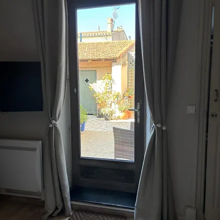 アパート Couleur Des Champs Avec Exterieur - 15 Mn A Pied De La Cite カルカソンヌ