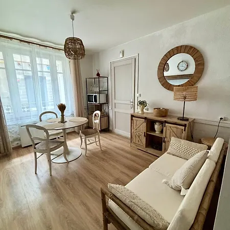 Apartmán Couleur Des Champs Avec Exterieur - 15 Mn A Pied De La Cite *